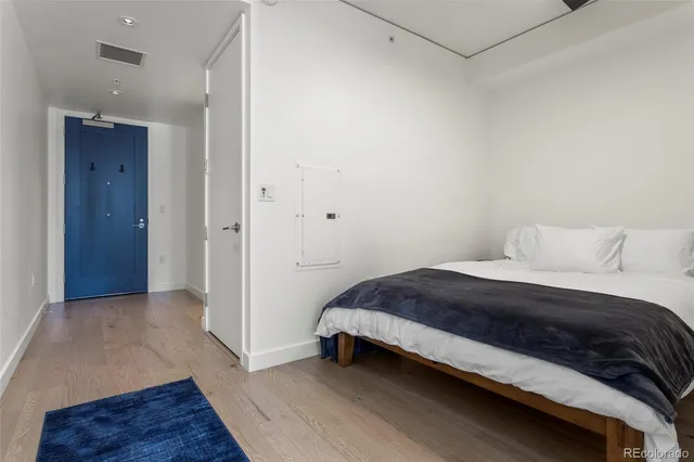 $2,500 | 1750 Wewatta Street, Unit 722, Denver, CO 80202