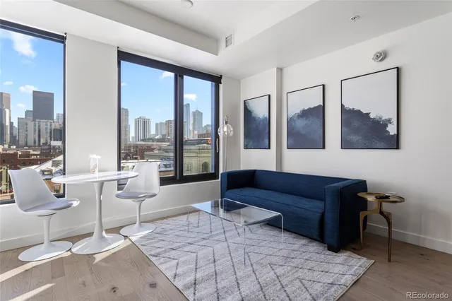 $2,500 | 1750 Wewatta Street, Unit 722, Denver, CO 80202