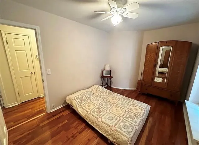 $1,265,000 | 328N Winnebago Drive, Lake Winnebago, MO 64034