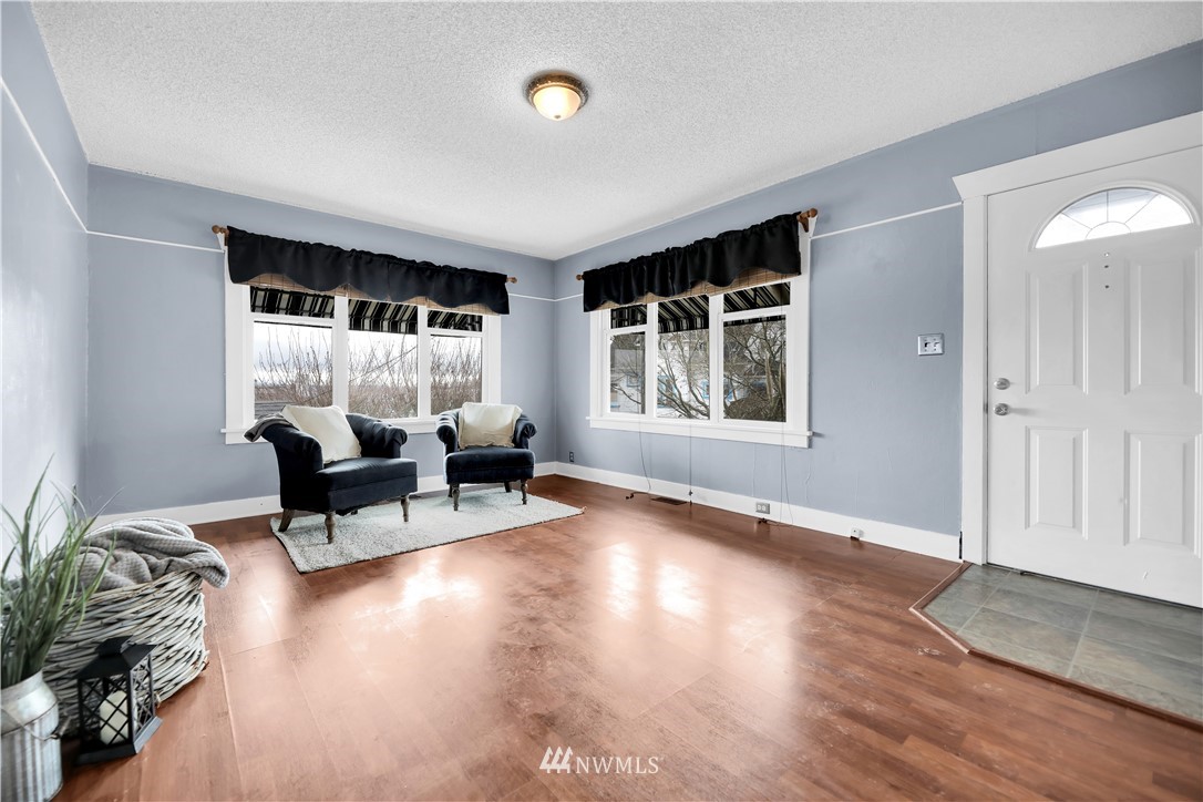 1311 39th Street Everett, WA 98201 - Photo 11 of 40