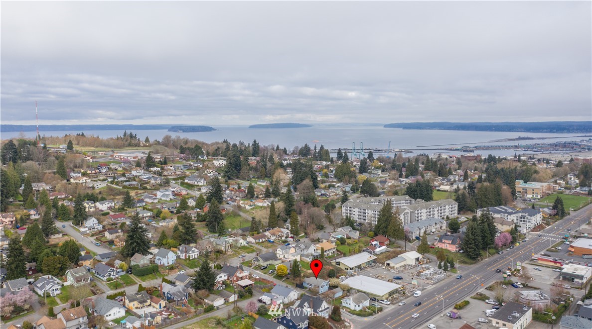 1311 39th Street Everett, WA 98201 - Photo 5 of 40