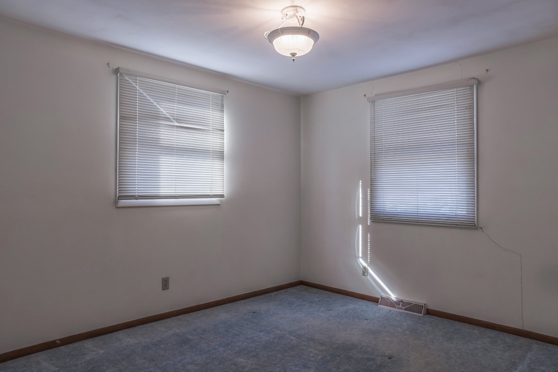 271 Treadwell Road Binghamton, NY 13905 - Photo 11 of 23