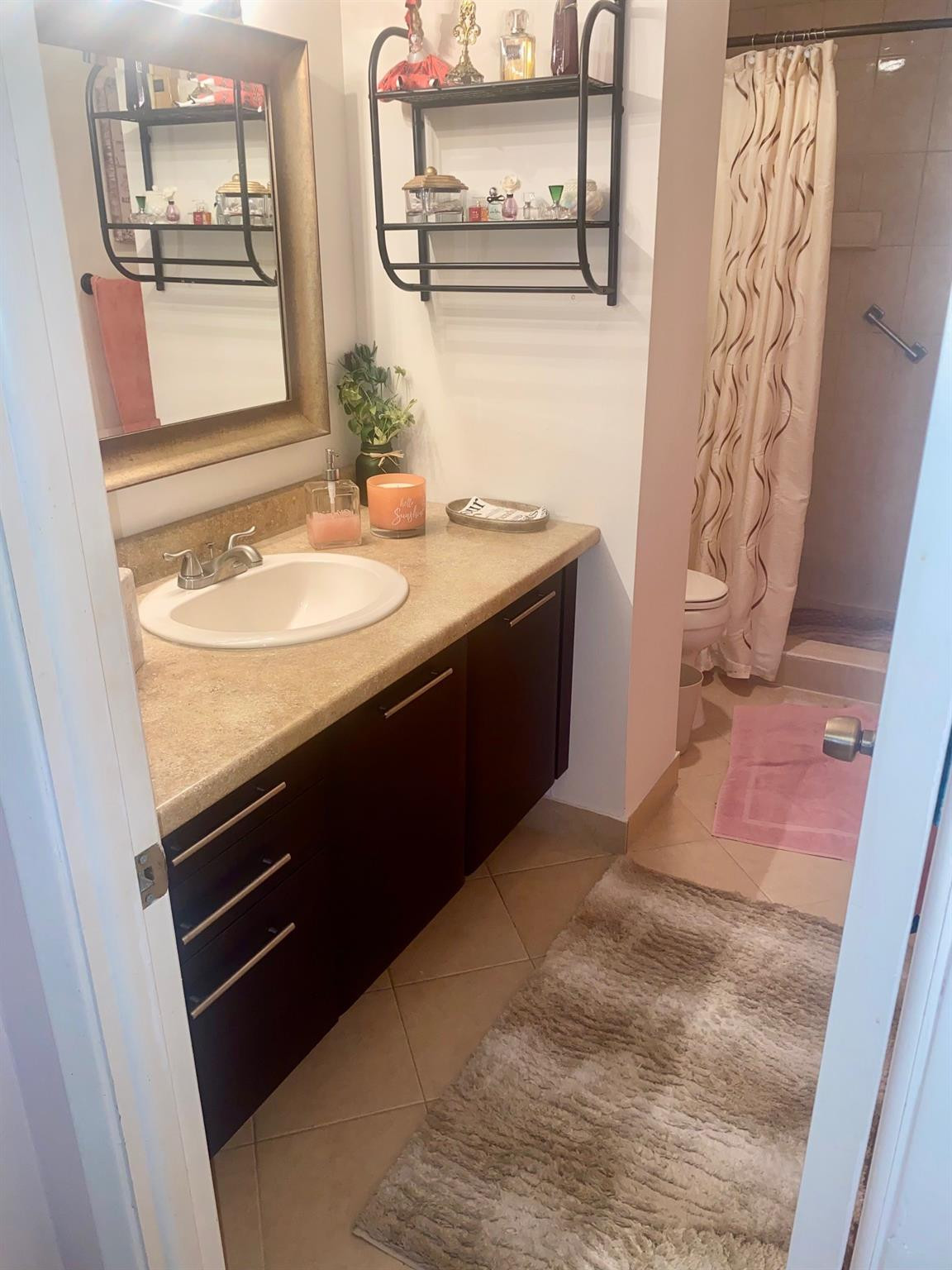 4400 Hillcrest Drive, Unit 1018 Hollywood, FL 33021 - Photo 3 of 9 Photo 3