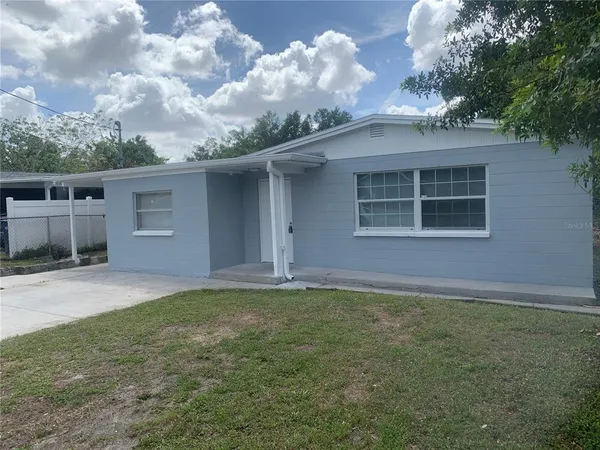 $2,100 | 3715 East Idlewild Avenue, Tampa, FL 33610