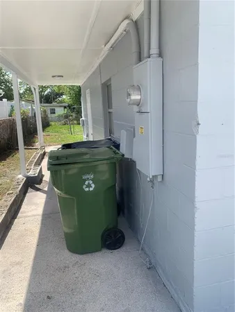 $2,100 | 3715 East Idlewild Avenue, Tampa, FL 33610