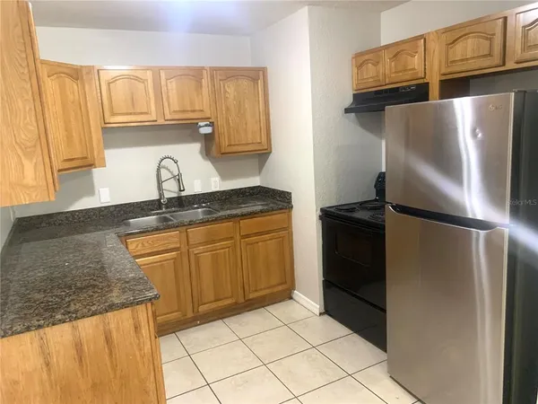 $2,100 | 3715 East Idlewild Avenue, Tampa, FL 33610