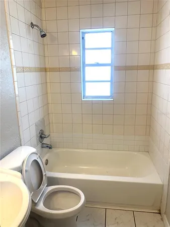 $2,100 | 3715 East Idlewild Avenue, Tampa, FL 33610