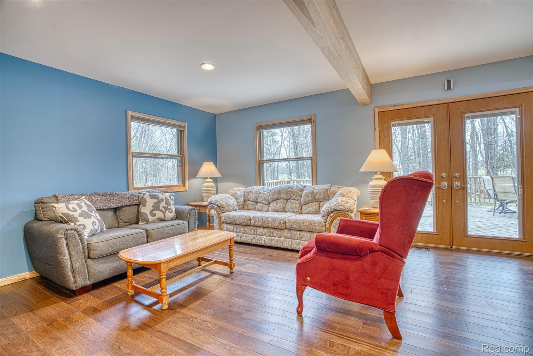 7341 Hogan Road Fenton, MI 48430 - Photo 13 of 47 DSC02430_3.jpg