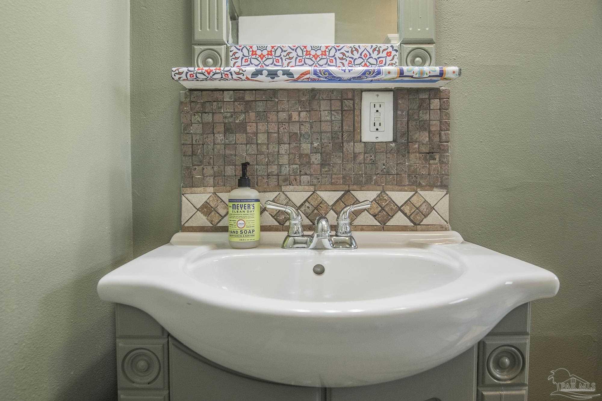 3001 Creighton Road Pensacola, FL 32504 - Photo 13 of 50