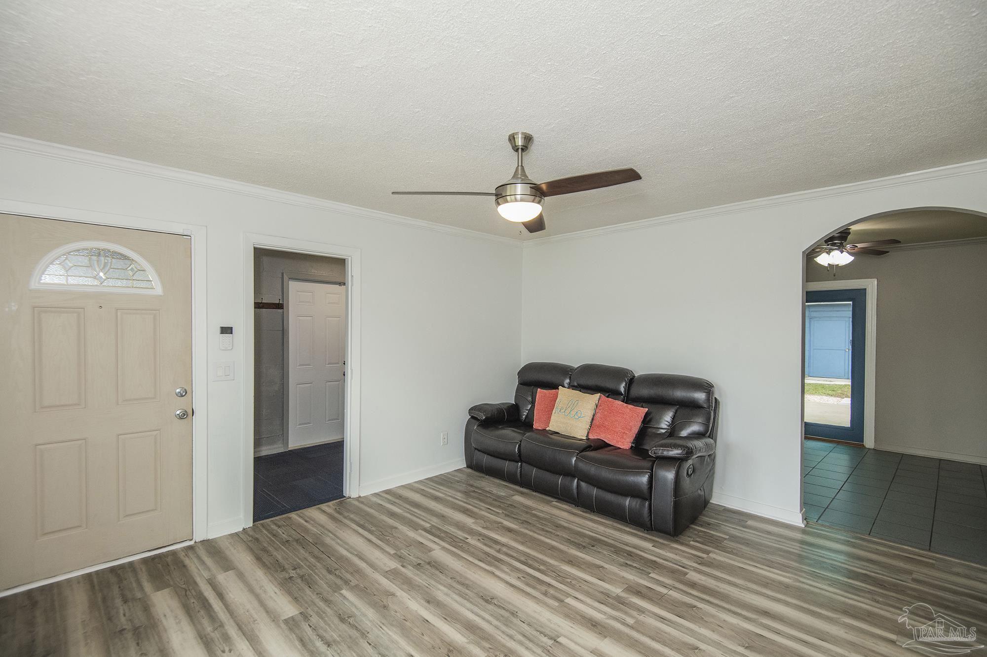 3001 Creighton Road Pensacola, FL 32504 - Photo 9 of 50
