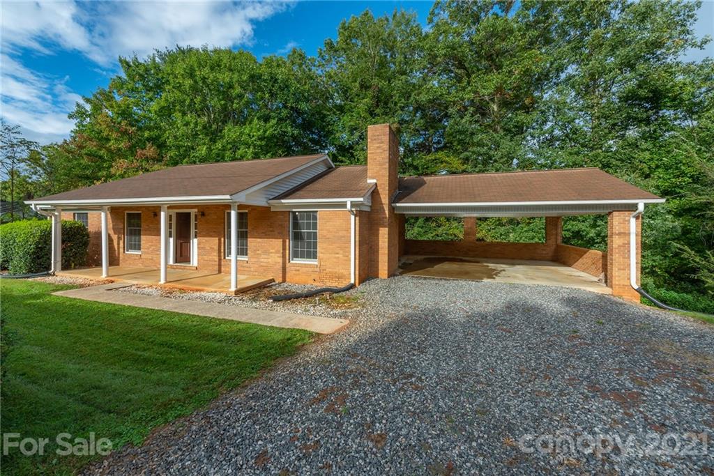 649 Mountain View Road Mars Hill, NC 28754 - Photo 1 of 26 Gallery Image 1