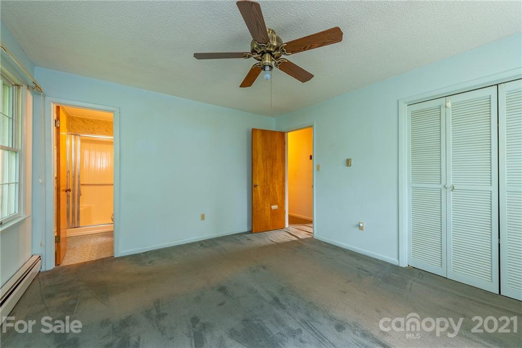 649 Mountain View Road Mars Hill, NC 28754 - Photo 14 of 26 Gallery Image 14