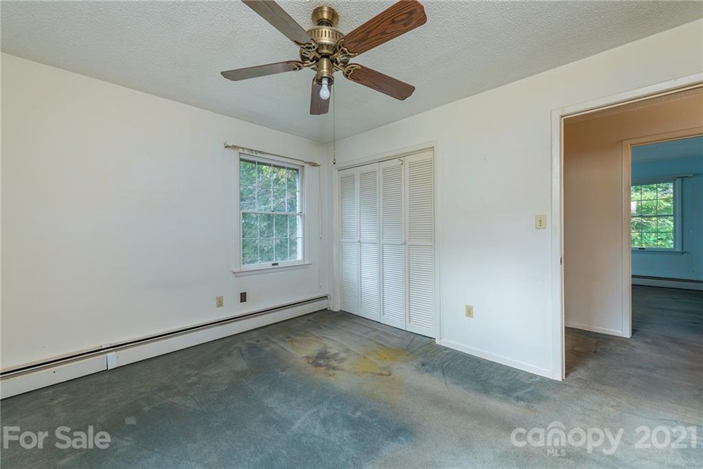 649 Mountain View Road Mars Hill, NC 28754 - Photo 17 of 26 Gallery Image 17