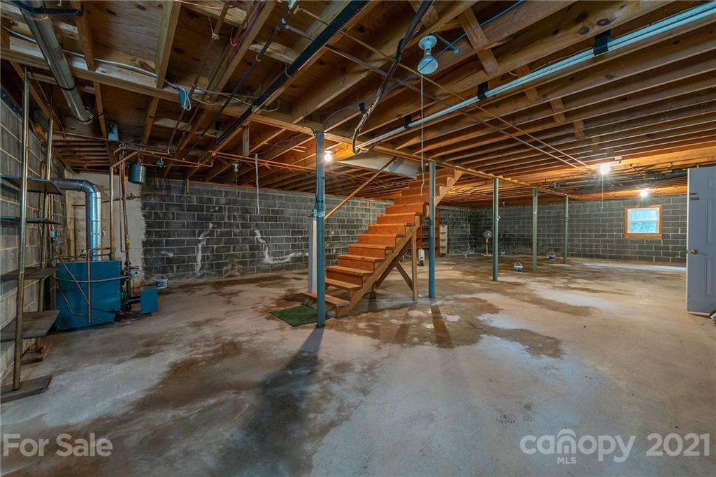649 Mountain View Road Mars Hill, NC 28754 - Photo 20 of 26 Gallery Image 20