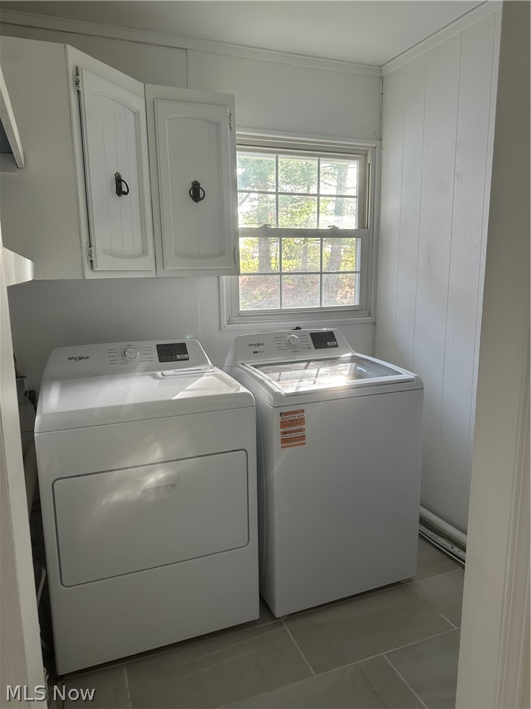 121 Andover Road Woodsfield, OH 43793 - Photo 19 of 46 Laundry with new ceramic tile