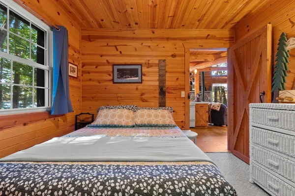 $899,000 | 17799 East Wheeler Lake Lane, Lakewood, WI 54138