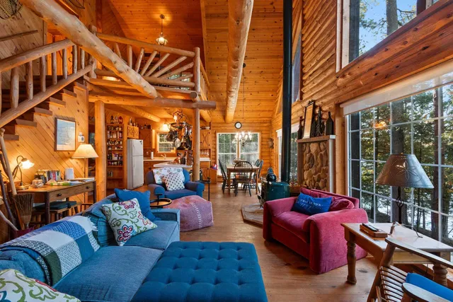 $899,000 | 17799 East Wheeler Lake Lane, Lakewood, WI 54138