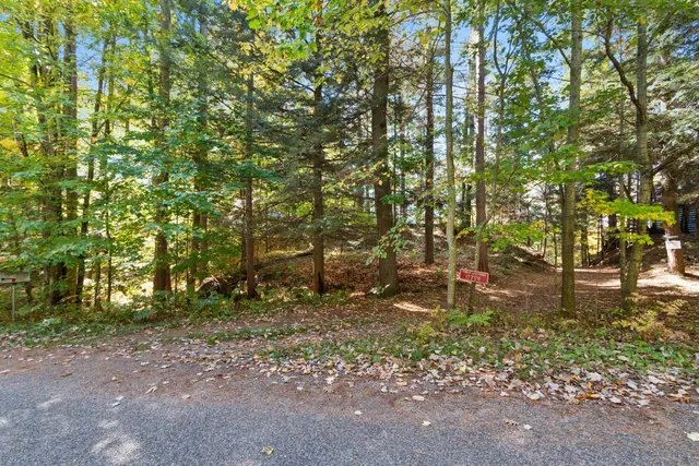 $899,000 | 17799 East Wheeler Lake Lane, Lakewood, WI 54138