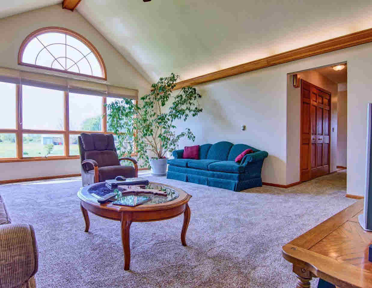 10182 East Richfield Road Davison, MI 48423 - Photo 7 of 43 21311039-6.JPG
