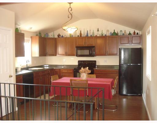 558 Unity Trestle Road Plum, PA 15239 - Photo 4 of 6 Kitchen.