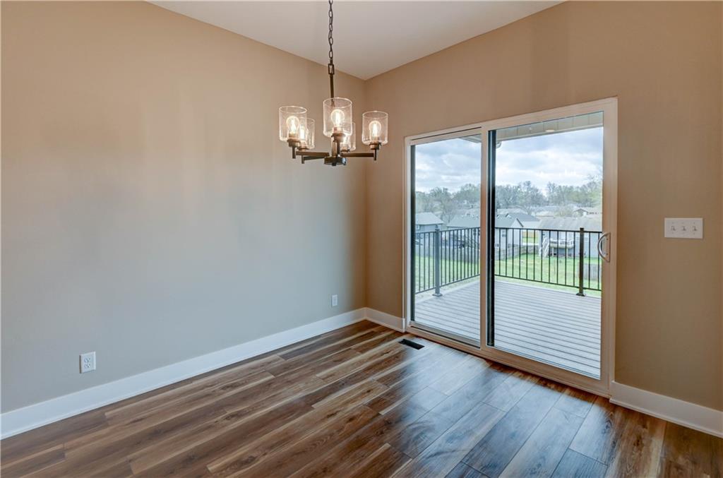 18699 East Bundschu Road Independence, MO 64056 - Photo 14 of 46