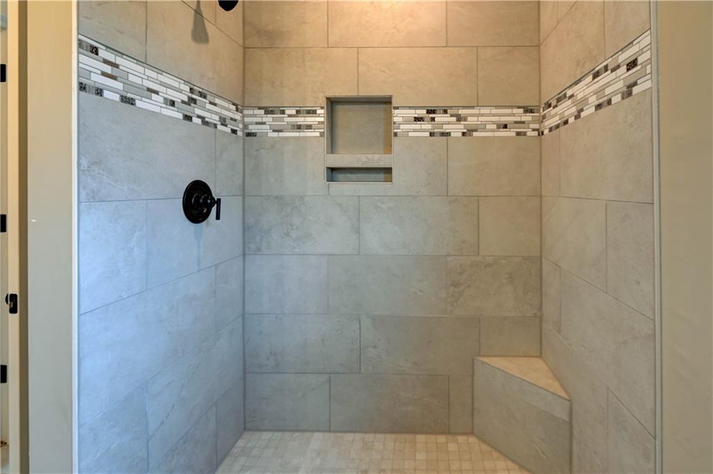 18699 East Bundschu Road Independence, MO 64056 - Photo 20 of 46