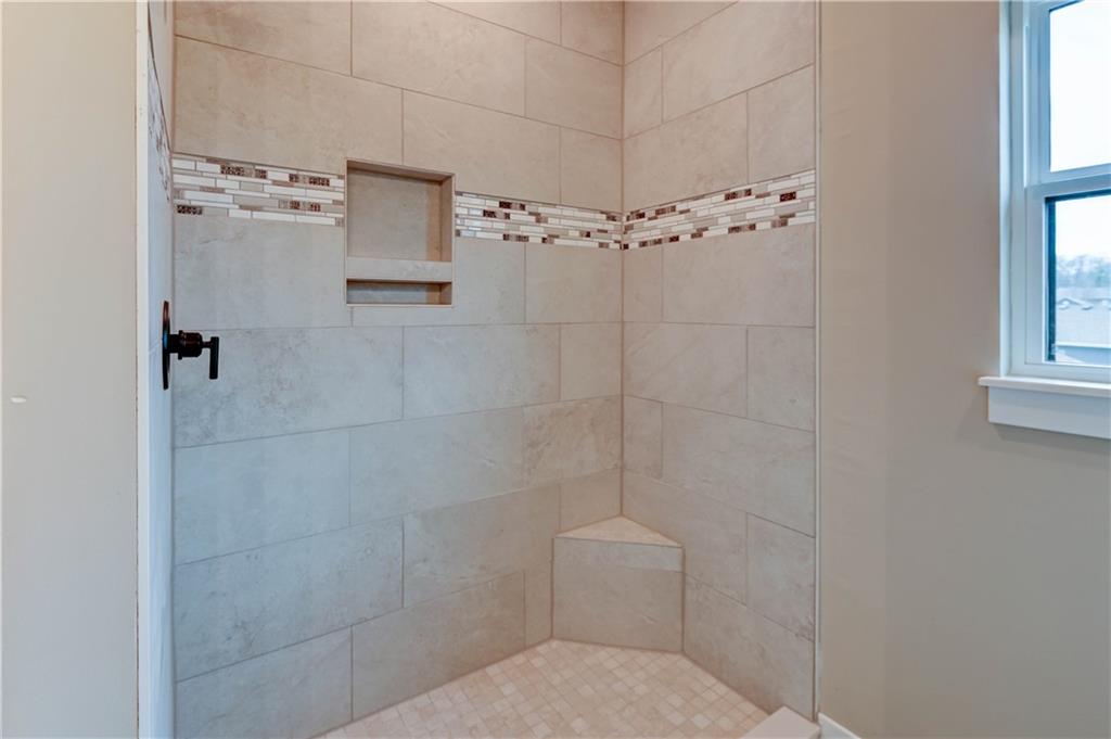 18699 East Bundschu Road Independence, MO 64056 - Photo 21 of 46