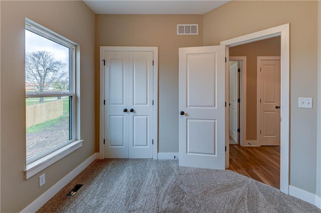 18699 East Bundschu Road Independence, MO 64056 - Photo 27 of 46