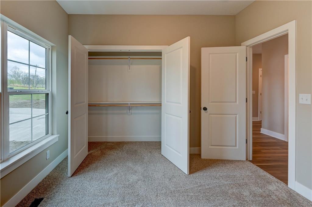 18699 East Bundschu Road Independence, MO 64056 - Photo 29 of 46