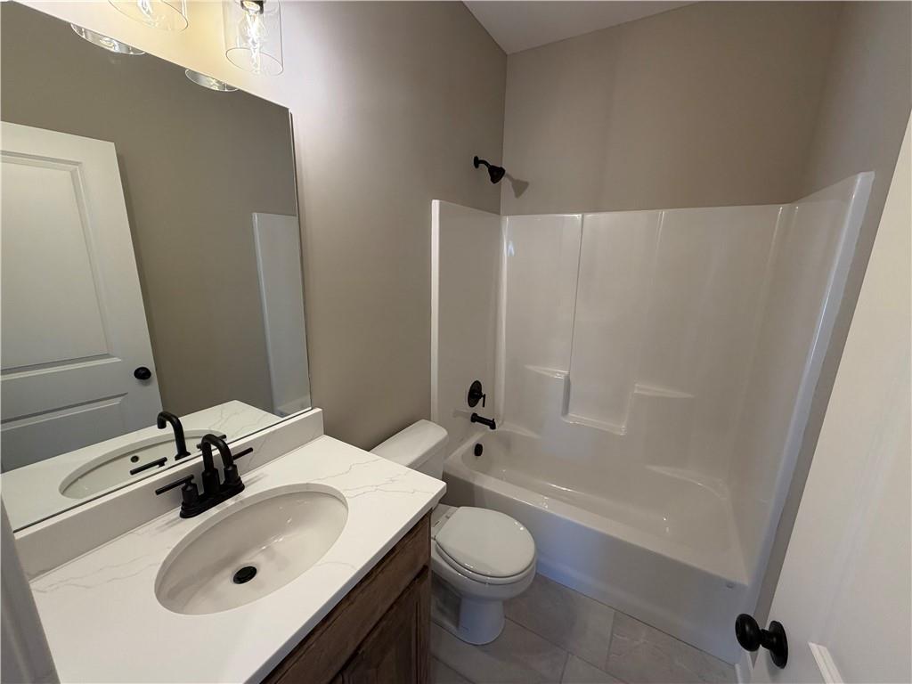 18699 East Bundschu Road Independence, MO 64056 - Photo 33 of 46