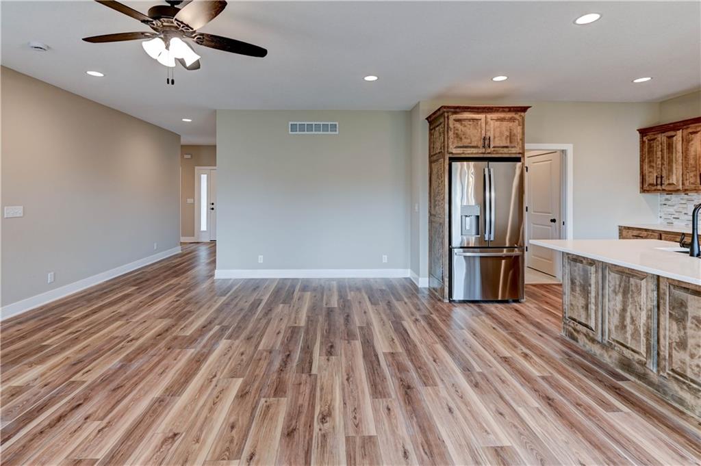 18699 East Bundschu Road Independence, MO 64056 - Photo 36 of 46