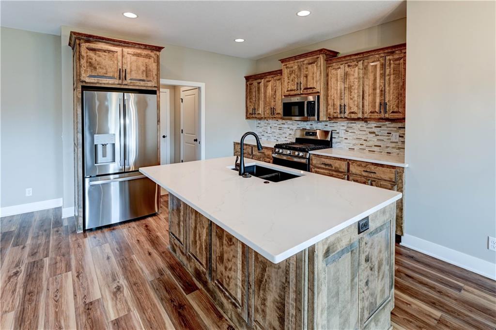 18699 East Bundschu Road Independence, MO 64056 - Photo 6 of 46