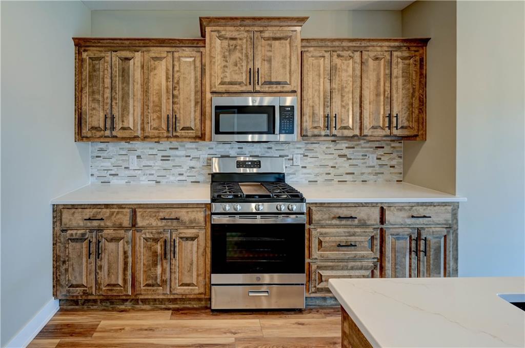 18699 East Bundschu Road Independence, MO 64056 - Photo 10 of 46