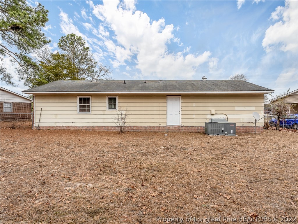 5905 Spinner Road Hope Mills, NC 28348 - Photo 25 of 27 Gallery Image 25