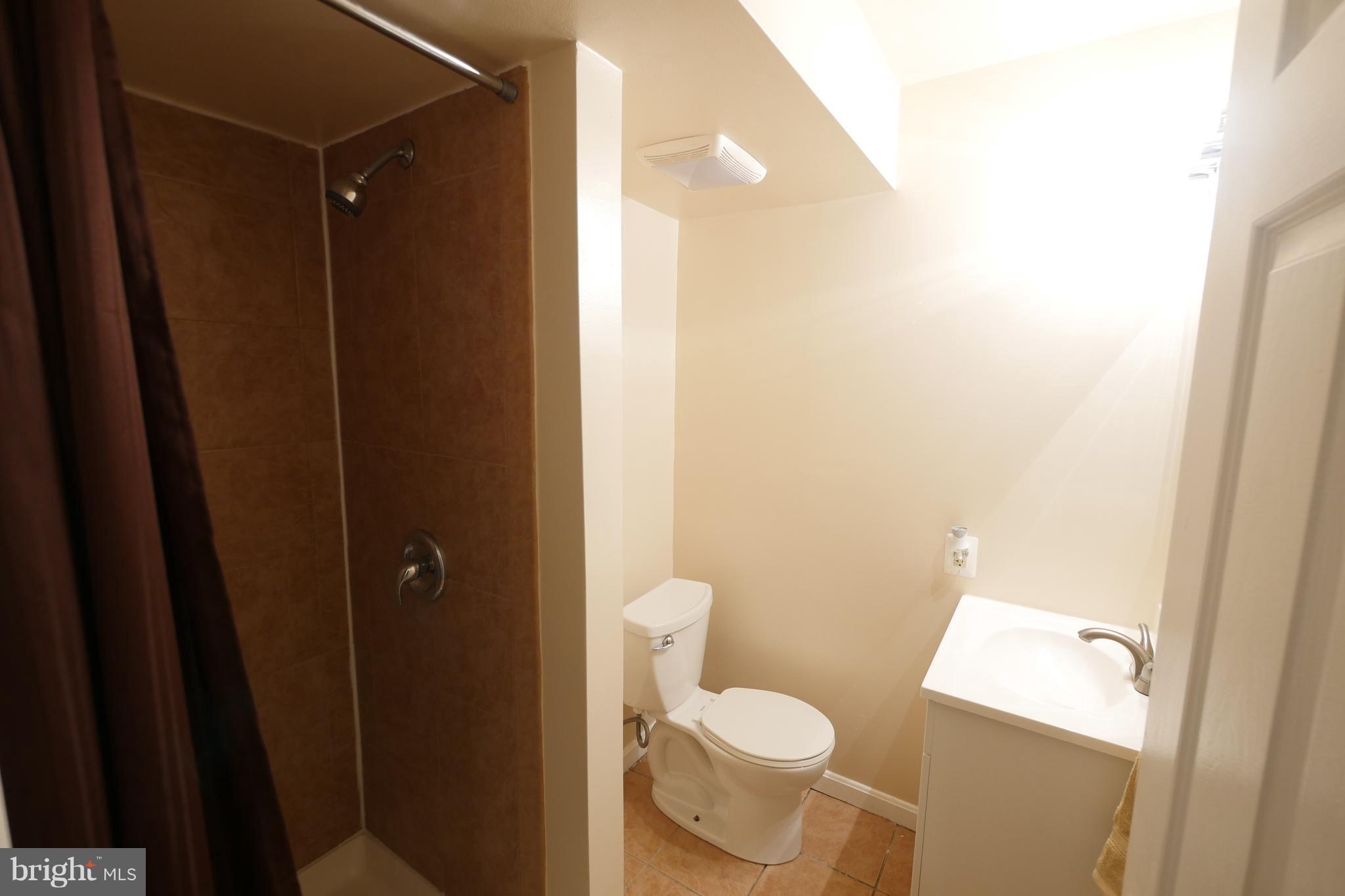 15024 Shamrock Ridge Road Silver Spring, MD 20906 - Photo 25 of 30 Lower level full bath