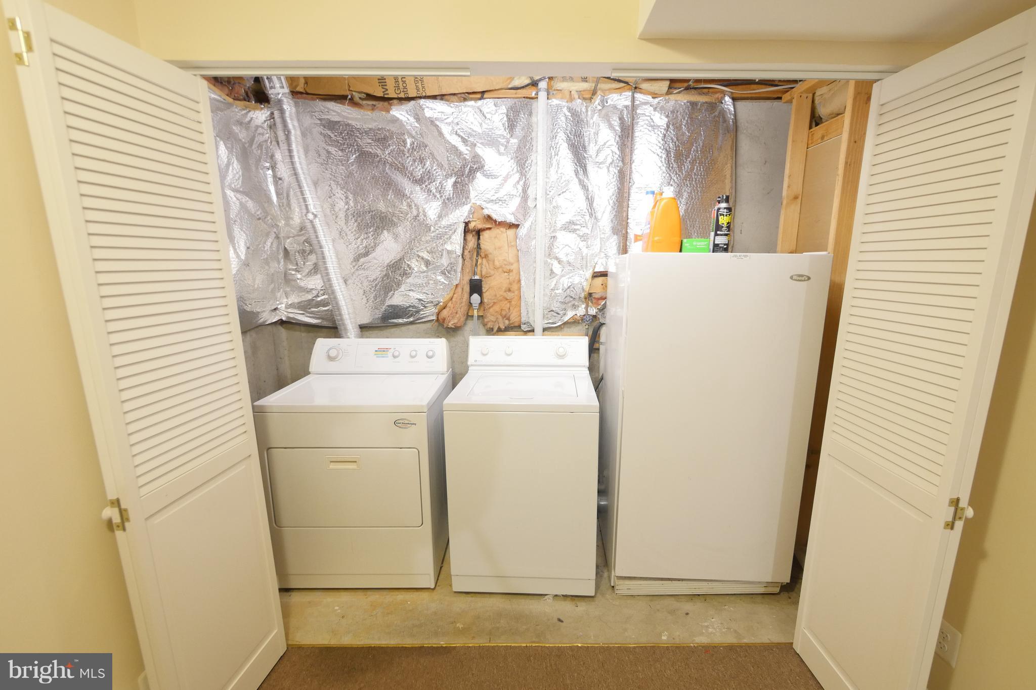 15024 Shamrock Ridge Road Silver Spring, MD 20906 - Photo 28 of 30 Laundry area