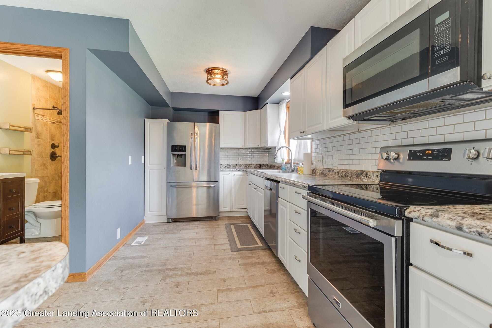 5313 Parman Road Stockbridge, MI 49285 - Photo 12 of 74 Sg-4EFxU