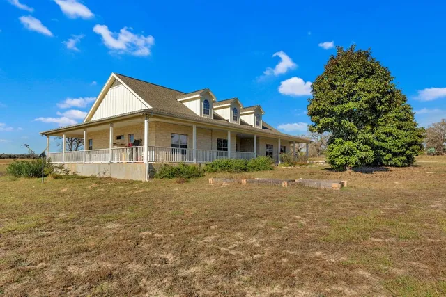 $779,000 | 1949 Farm To Market Road 619, Elgin, TX 78621