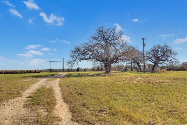 $779,000 | 1949 Farm To Market Road 619, Elgin, TX 78621