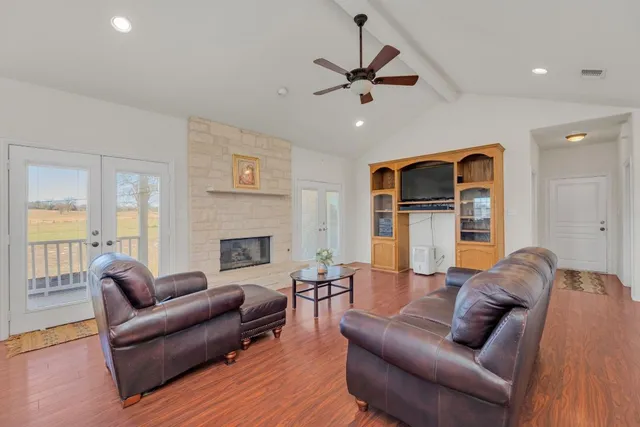 $779,000 | 1949 Farm To Market Road 619, Elgin, TX 78621