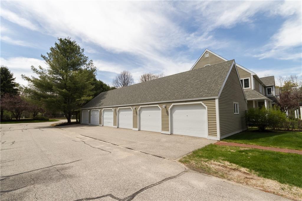 239 Sea Road, Unit 11 Kennebunk, ME 04043 - Photo 32 of 35 Photo