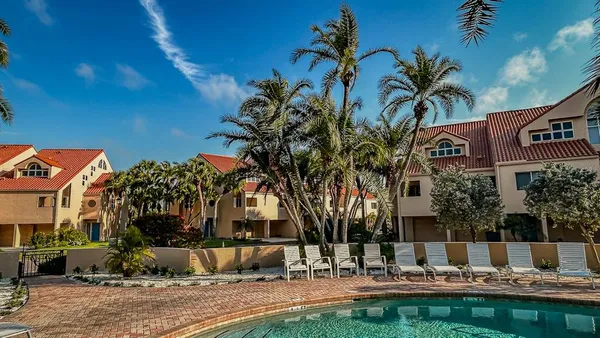 $3,500 | 1635 Royal Palm Drive South, Unit A, Gulfport, FL 33707