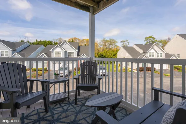 $399,999 | 17275 King Philip Way, Unit 7, Lewes, DE 19958