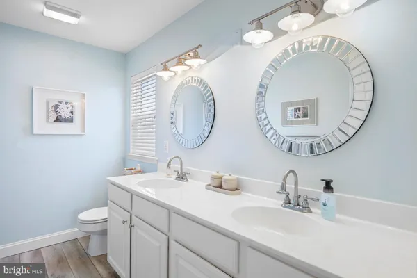$399,999 | 17275 King Philip Way, Unit 7, Lewes, DE 19958