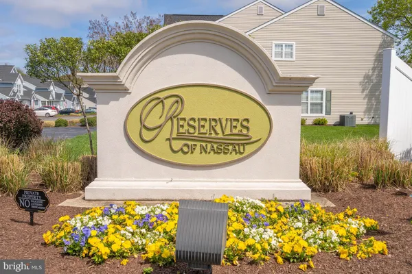 $399,999 | 17275 King Philip Way, Unit 7, Lewes, DE 19958
