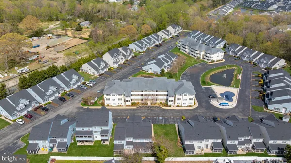 $399,999 | 17275 King Philip Way, Unit 7, Lewes, DE 19958
