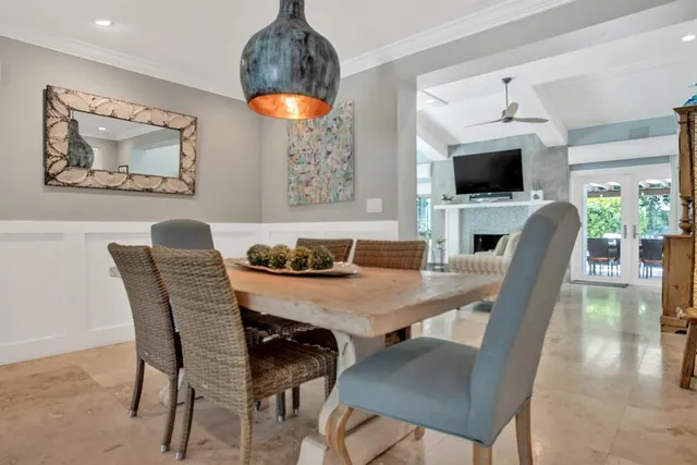 $1,995,000 | 2013 Northeast 32nd Avenue, Fort Lauderdale, FL 33305