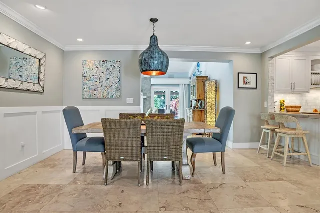 $1,995,000 | 2013 Northeast 32nd Avenue, Fort Lauderdale, FL 33305