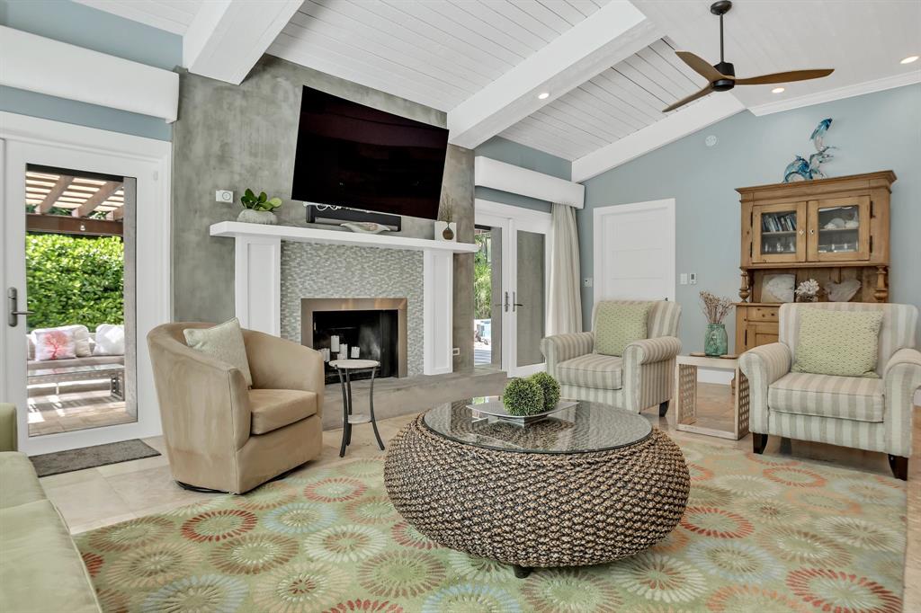 2013 Northeast 32nd Avenue Fort Lauderdale, FL 33305 - Photo 19 of 50