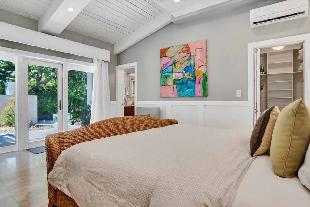 2013 Northeast 32nd Avenue Fort Lauderdale, FL 33305 - Photo 21 of 50